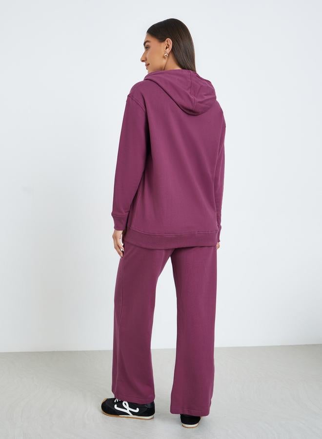 ستايلي طقم منسق من بنطال واسع وهودي بطبعة كتابة جرافيك - Image 4